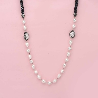 Dash of Black Necklace