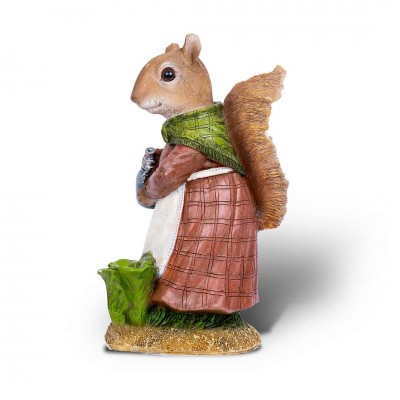 Mrs Gardening Squirrel