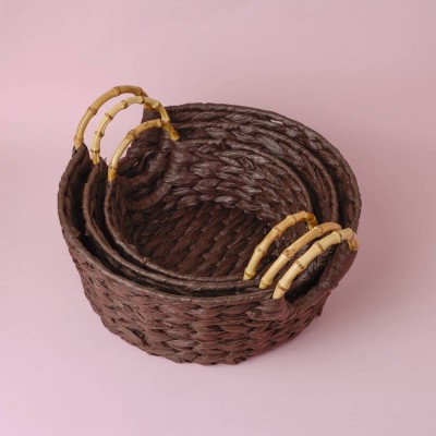 Fine Wicker Basket (Brown)