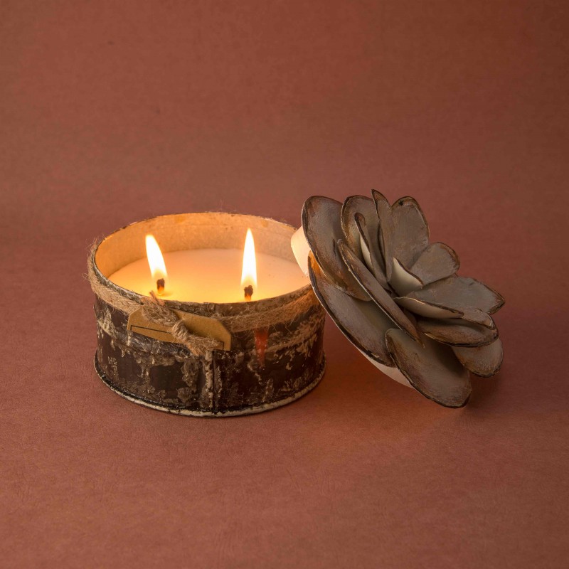 Camellia Lid Candle - Tin